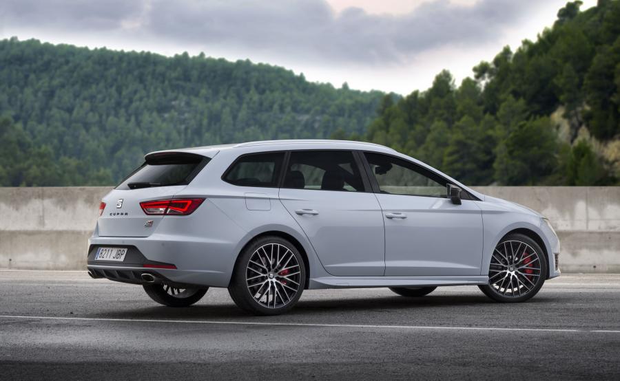  Seat Leon ST Cupra 280 2015 года  (фото 17 из 29)